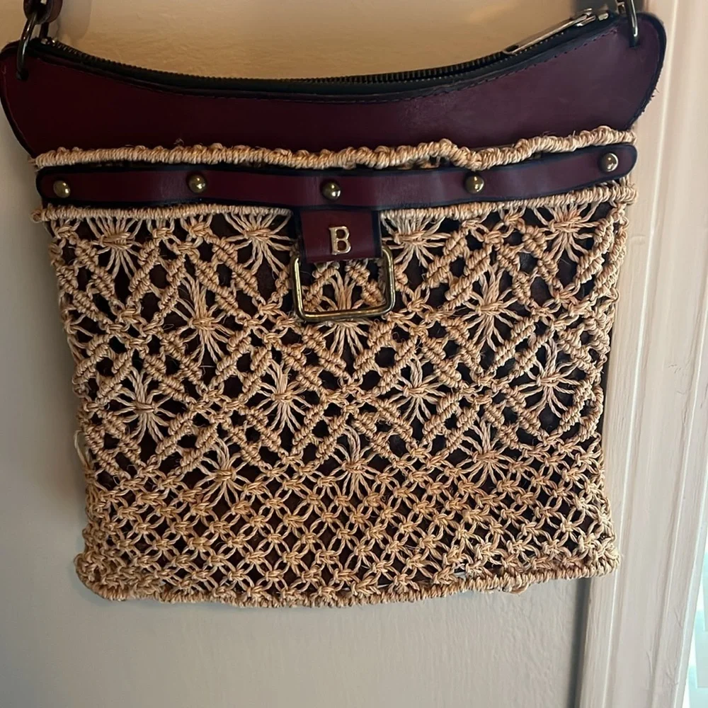 Vintage stylish women